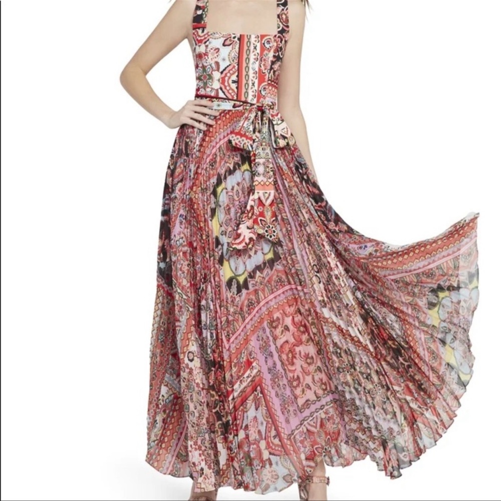 ALICE + OLIVIA Deona Pleated Maxi Dress - Picture 9 of 14